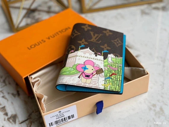COVER LOUIS PASSPORT VUITTON 0726